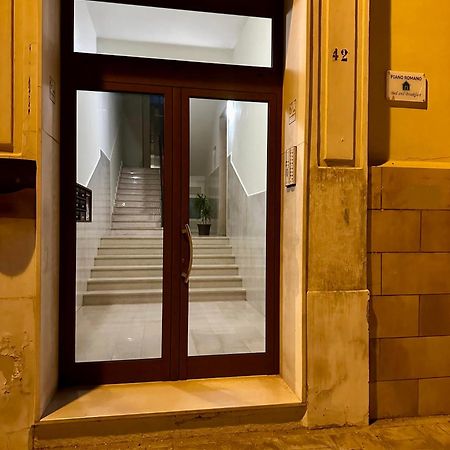 B&B Piano Romano -Con Parcheggio Privato Gratuito- Фоджа Екстериор снимка