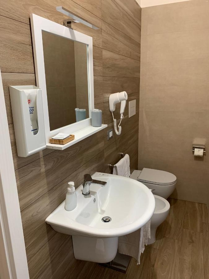 B&B Piano Romano -Con Parcheggio Privato Gratuito- Фоджа Екстериор снимка