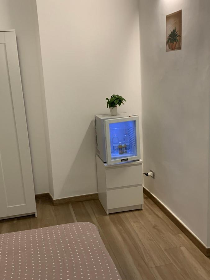 B&B Piano Romano -Con Parcheggio Privato Gratuito- Фоджа Екстериор снимка