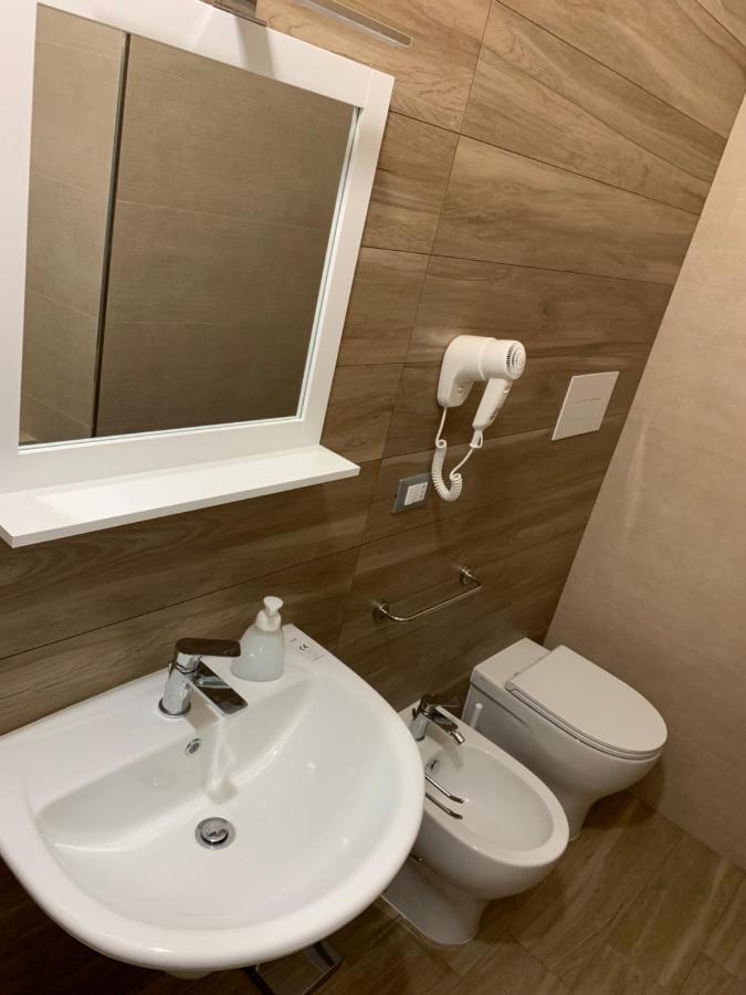 B&B Piano Romano -Con Parcheggio Privato Gratuito- Фоджа Екстериор снимка